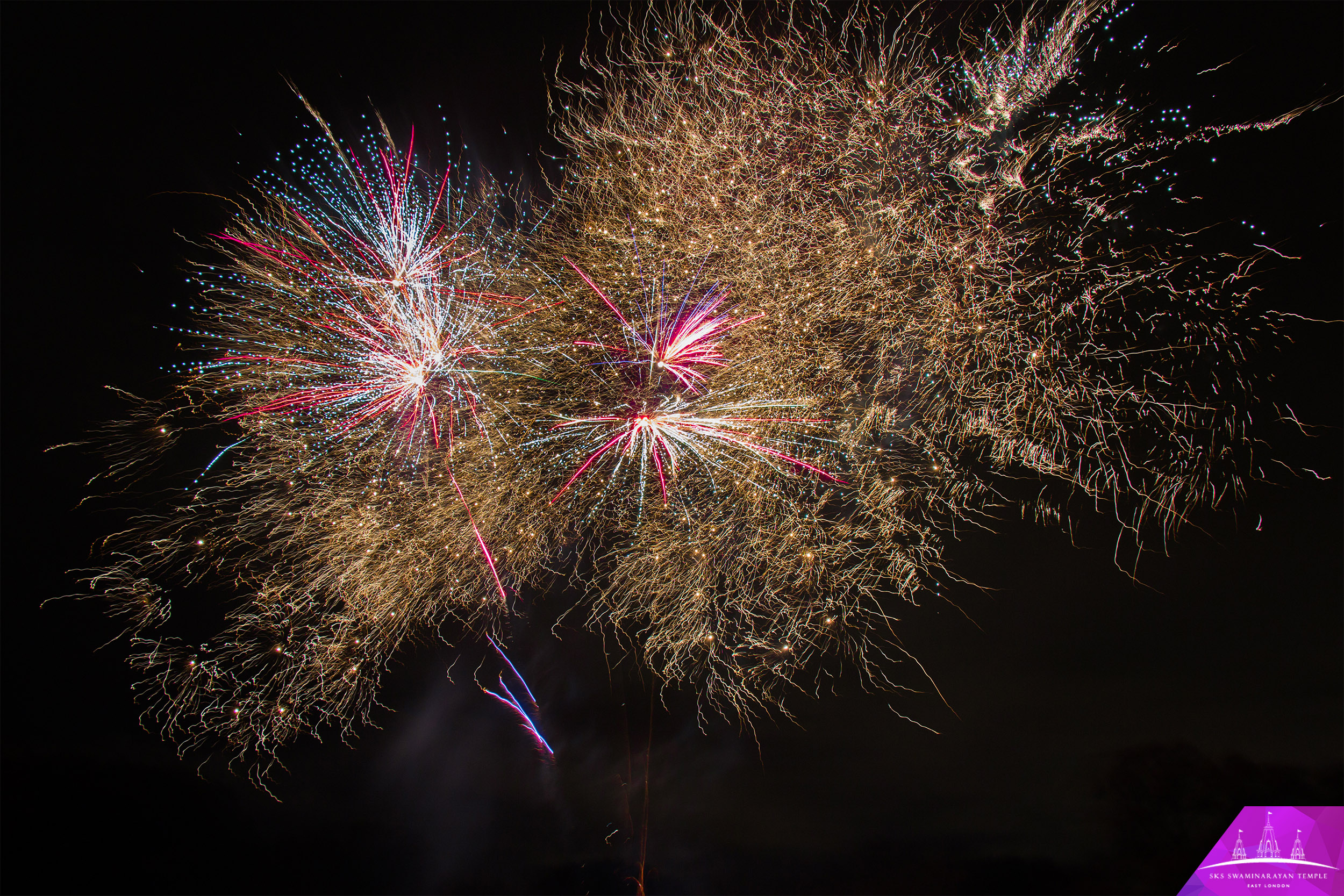 ©1987-2017 SKS Swaminarayan Temple East London